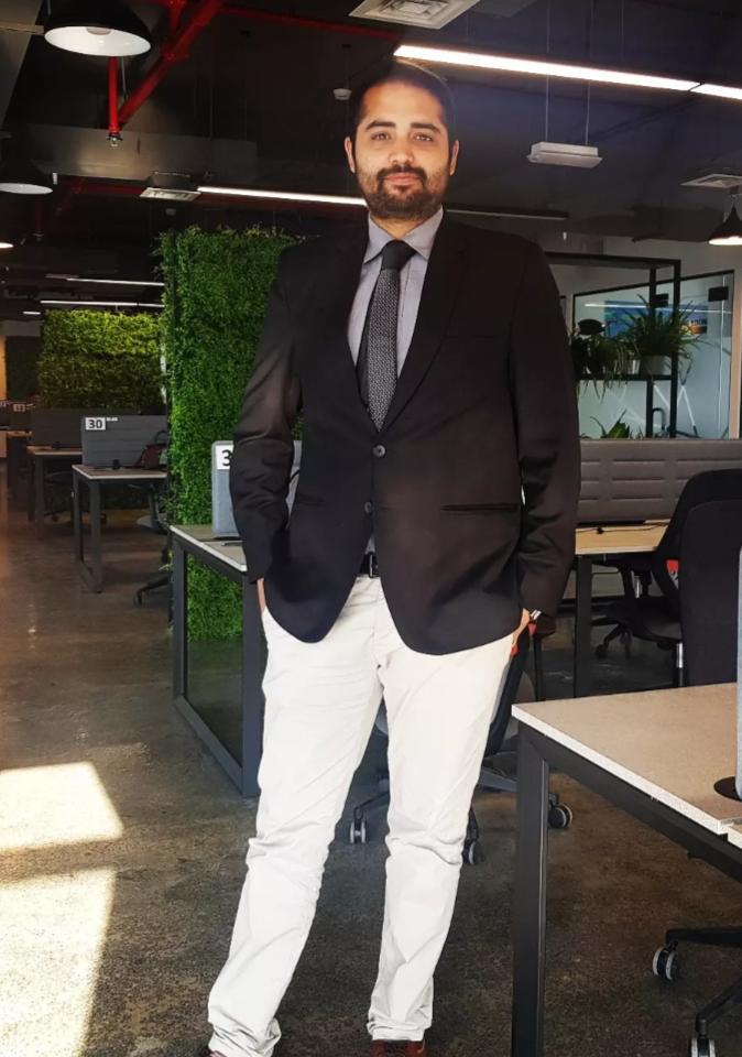 About – Strategy Consultant